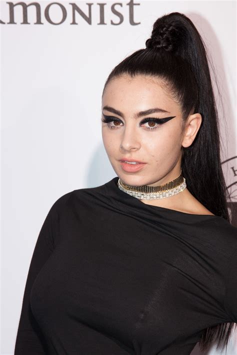 Charli XCX Braless Archives - The Fappening Leaked Photos