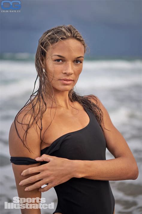 Anna Hall nude, pictures, photos, Playboy, naked, topless, fappening