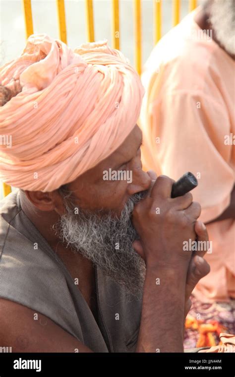 indian baba swami sadhu holy man  pilgrim saddhu  front
