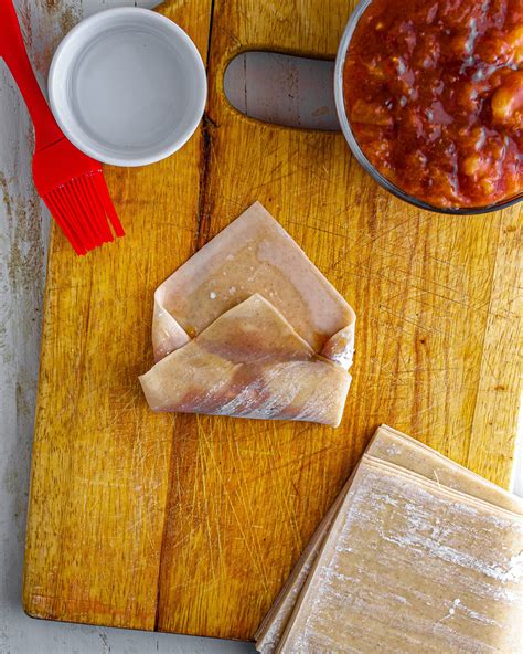 Peach Cobbler Egg Rolls - CheekyKitchen