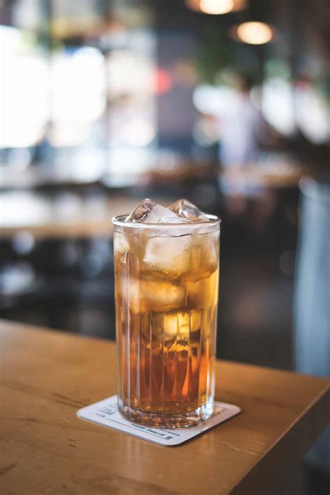 14 Common Floral Cocktails - HowdyKitchen