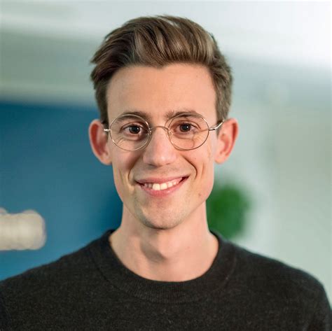 Philipp Werner – Medium