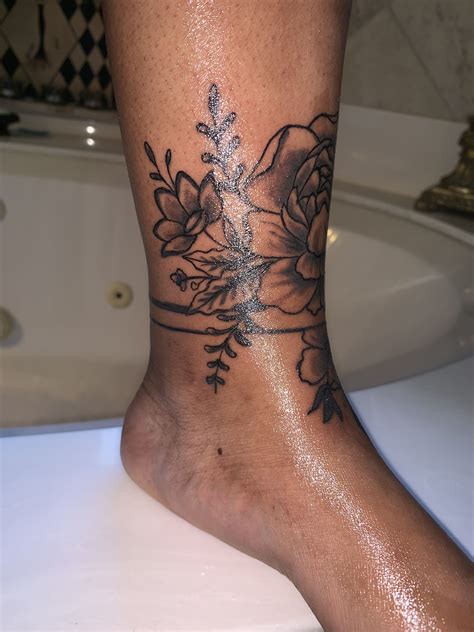 Feminine Mandala Foot Ankle Tattoo - Printable Computer Tools