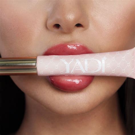 Блеск для губ глянцевый увлажняющий бальзам YADI 005 - купить с ...