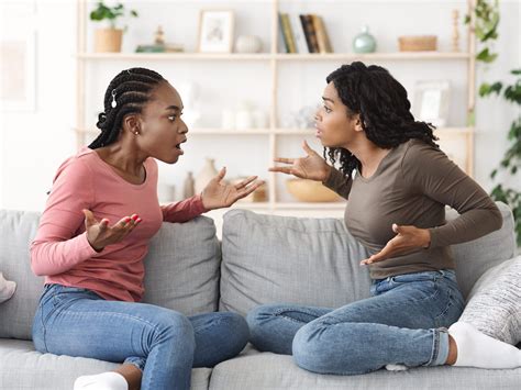 ASK AMY: Opposite sisters don’t attract, but repel | Toronto Sun