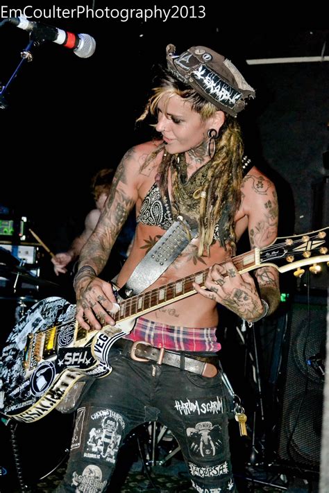 97 ideas de Punks y Skinheads en 2025 | estilo punk rock, rock emo