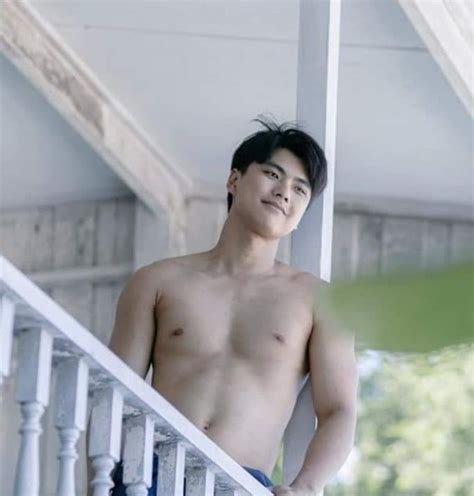 shirtless celebrities ideas shirtless celebrities shirtless hot