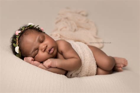 Cute Baby Photos Hemel Hempstead | Osezena — Becki Williams Photography