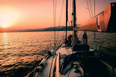 Плюсы отдыха на яхте под парусами! - Sailing Traveler