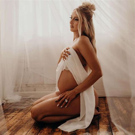 Pregnant Brittany Mahomes Poses Nude Ahead of Baby No. 2 [PHOTOS]