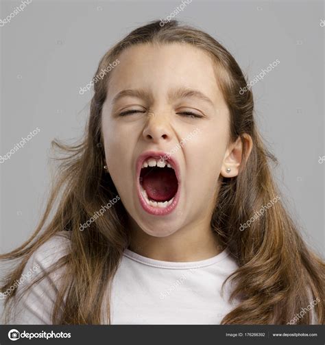 Girl Braces Mouth Open at Kathleen Dekker blog