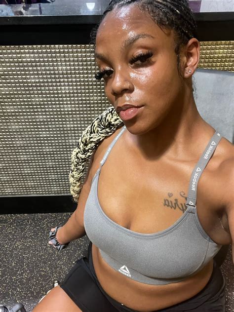 Tyria Seagraves