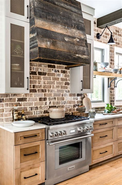 13 Rustic Kitchen Cabinet Ideas