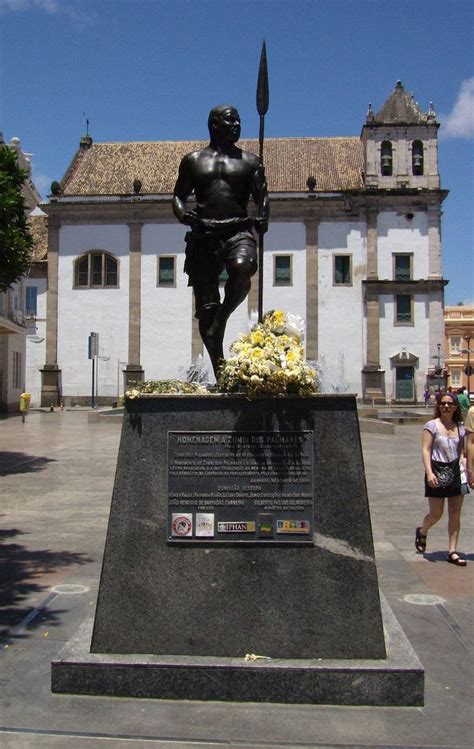 Estatua Zumbi Dos Palmares