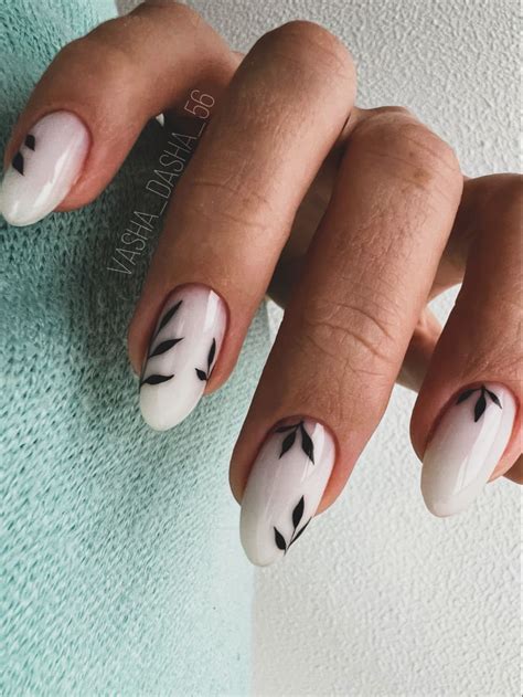 Молочный маникюр | Basic nails, Acyrlic nails, Fire nails