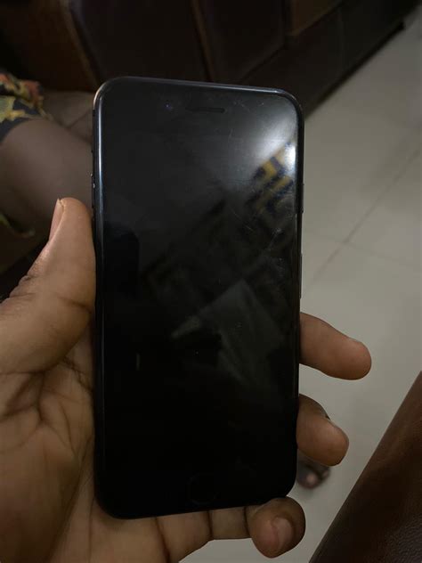 A Month Extra Clean Used Black Iphone 7 32gig For Sale - Phone/Internet