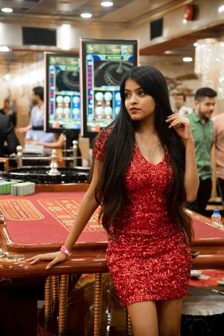 Sneak Peek into the Top Casino in Goa: Explore Casino Games, Fun and More