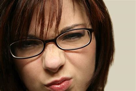Горечь во рту: причины, от чего может быть привкус, сухость, тошнота ...