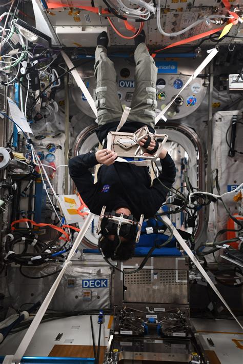 Mehwish Rehman 🪐 (@spacelady_me) / Twitter