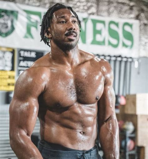 Myles Garrett Workout and Diet To Dominate The NFL