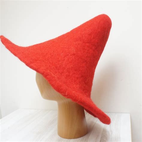 Red Felt Hat - Etsy