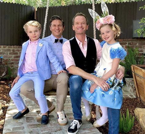 Download Cute Same Sex Parents In A Family Picture | Wallpapers.com