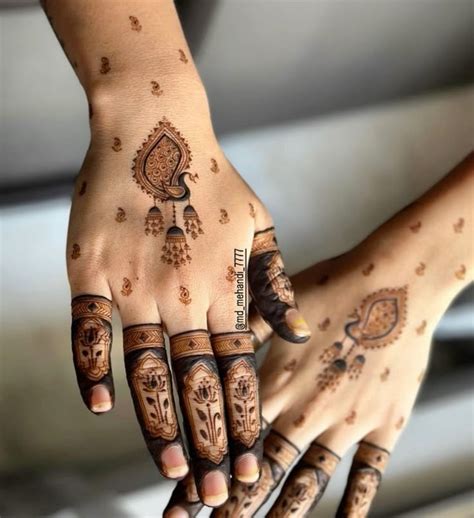 minimal mehndi mehndi designs  beginners mehndi designs  hands