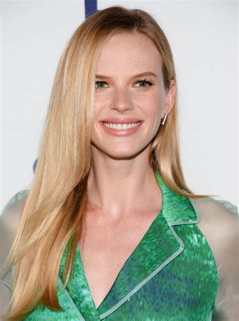Anne Vyalitsyna - HawtCelebs