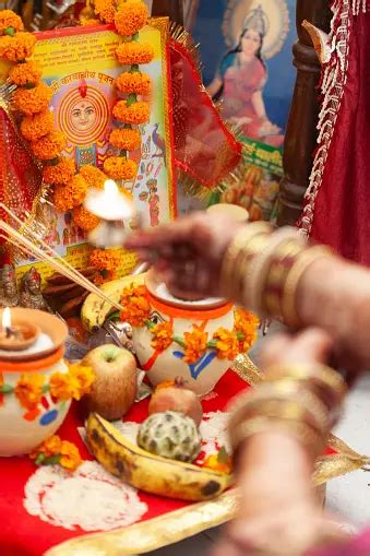 aarti pictures   images  unsplash
