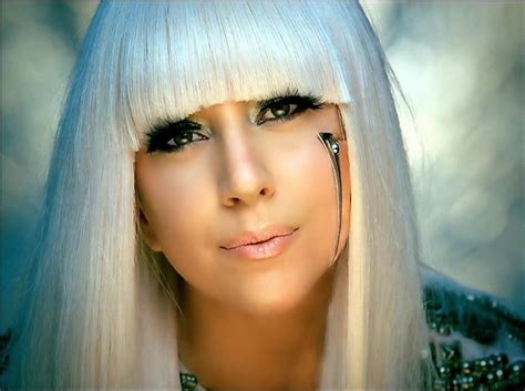 Lady Gaga: Poker Face (2008)