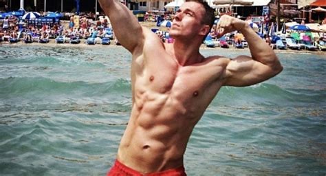 LA Muscle :: Magazine Articles Tagged zoran