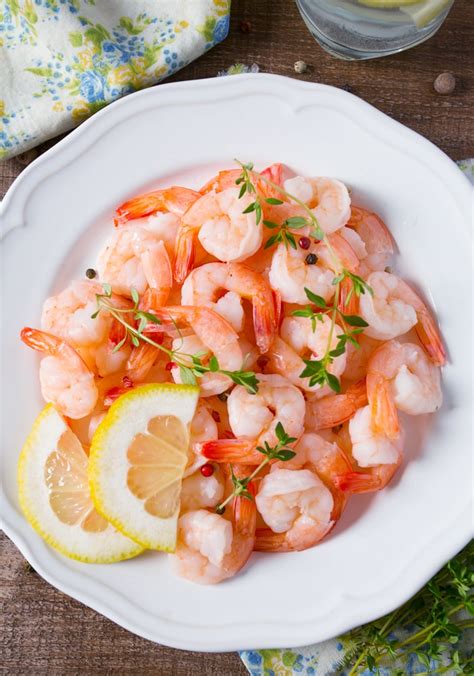 Easy Boiled Shrimp - (Perfectly Boiled)