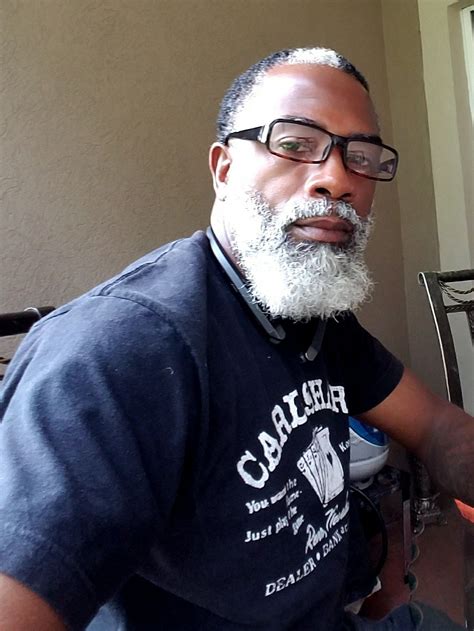 Pin by ELL on Men's everything | Handsome black men, Black men beards