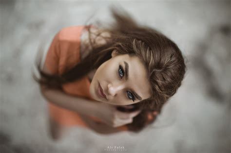 обои : женщины, лицо, портрет, вид сверху, глубина резкости, Ali Falak ...
