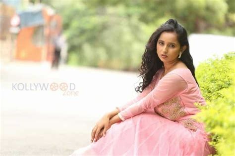 telugu actress ishika singh  pictures   kollywood zone