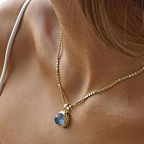 Azuni London – Vintage Stash Designer Agency