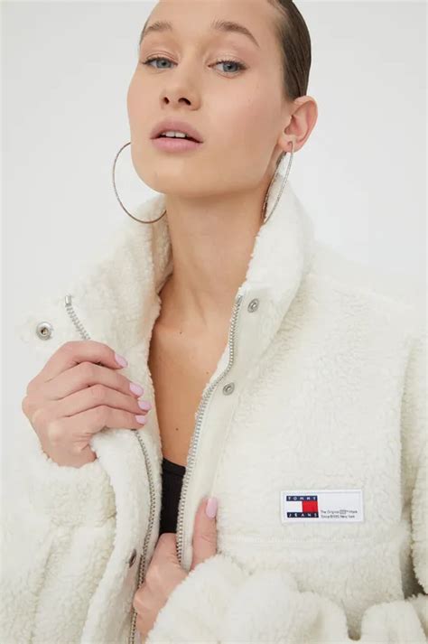 Куртка Tommy Jeans жіноча колір бежевий перехідна | ANSWEAR.ua