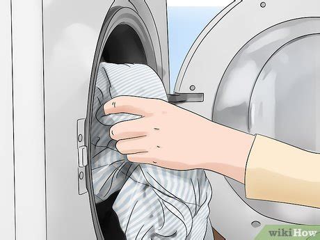 3 Ways to Remove Sap from Clothes - wikiHow