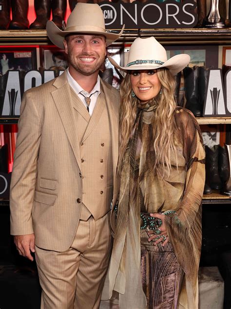 Lainey Wilson and Boyfriend Devlin 'Duck' Hodges Are Engaged