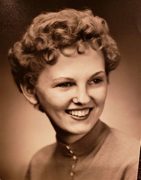 Dixie Hillebo | Hamiltons Funeral Home