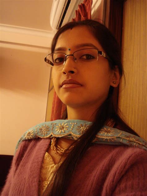 Desi Aunties Pic 6