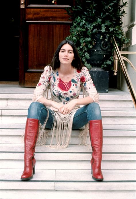 Emmylou Harris | BULB
