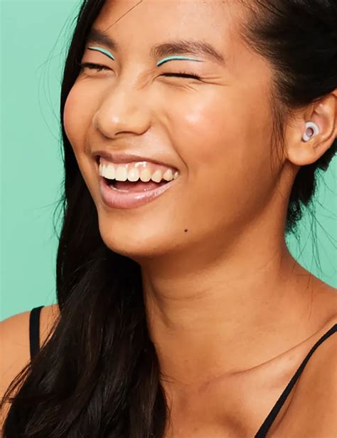 Electronically Shattering Boundaries of Sonic Innovation 5