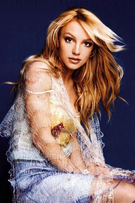 √ Britney Spears Pin