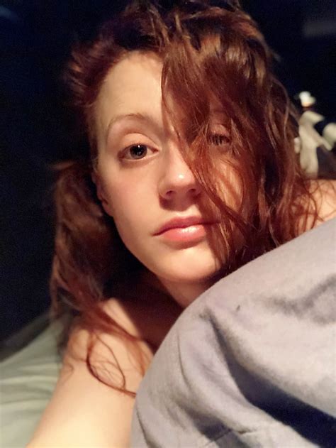 Sleepy sexy : r/AbbyDarkstar