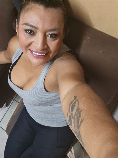 Yanira Berrios Oficial... - Yanira Berrios Oficial Marqueting