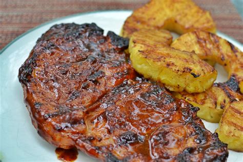 How To Cook A Pork Shoulder Blade Steak - Recipes.net