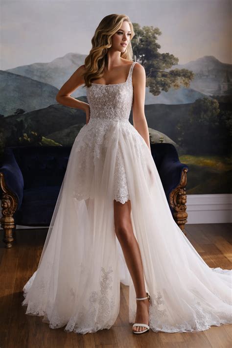 wedding dresses without trains 4