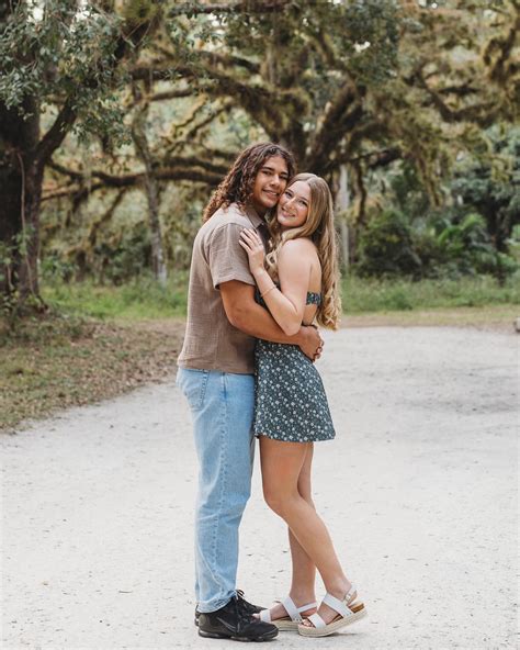 DANIELLA DYAN | STUART FL PHOTOGRAPHER | Sweetest family session😊