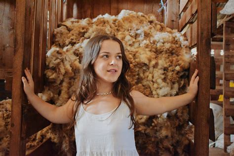 Book Chloe Parker Music - 80s - 90s Music, Maitland